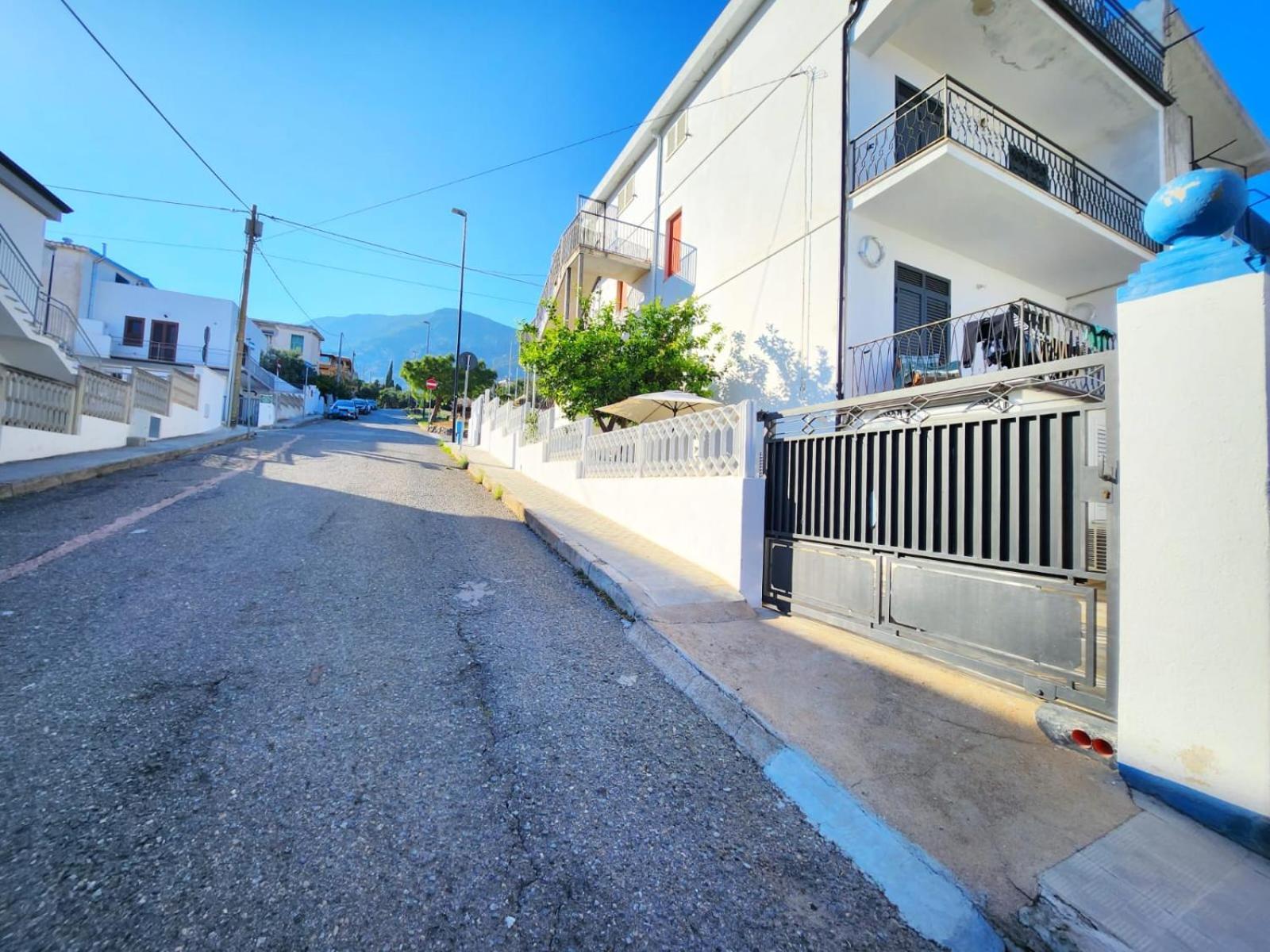 Casa Al Mare Orchidea - Motoparking - Wifi Free - Ac カーラゴノネ エクステリア 写真